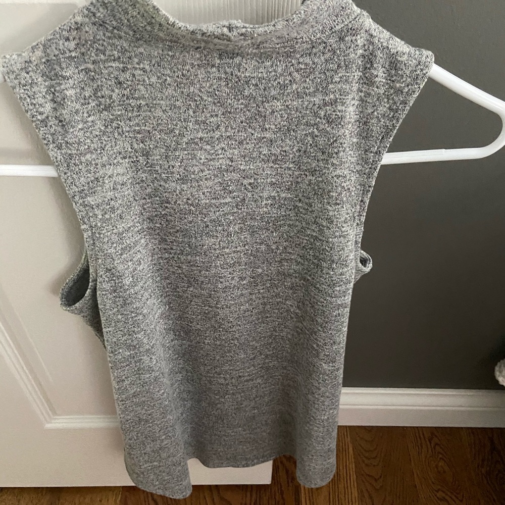 Express Grey grey Tank - Picture 2 of 2